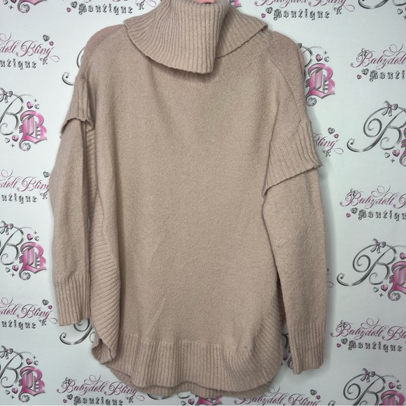 Beacan cove sweater turtleneck light pink blush pink knitted frill ruffle sides - Picture 5 of 7